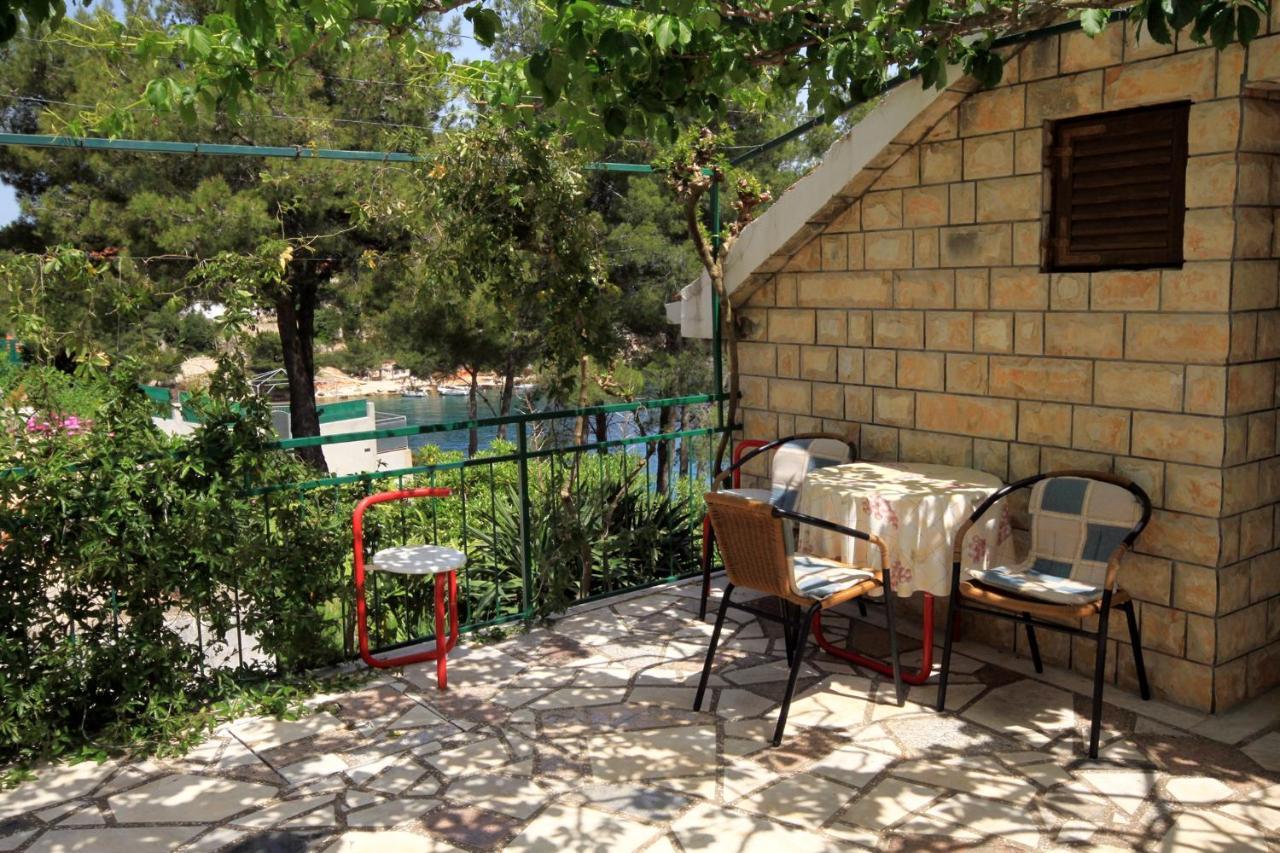 Apartman By The Sea Basina, Hvar - 542 Vrbanj
